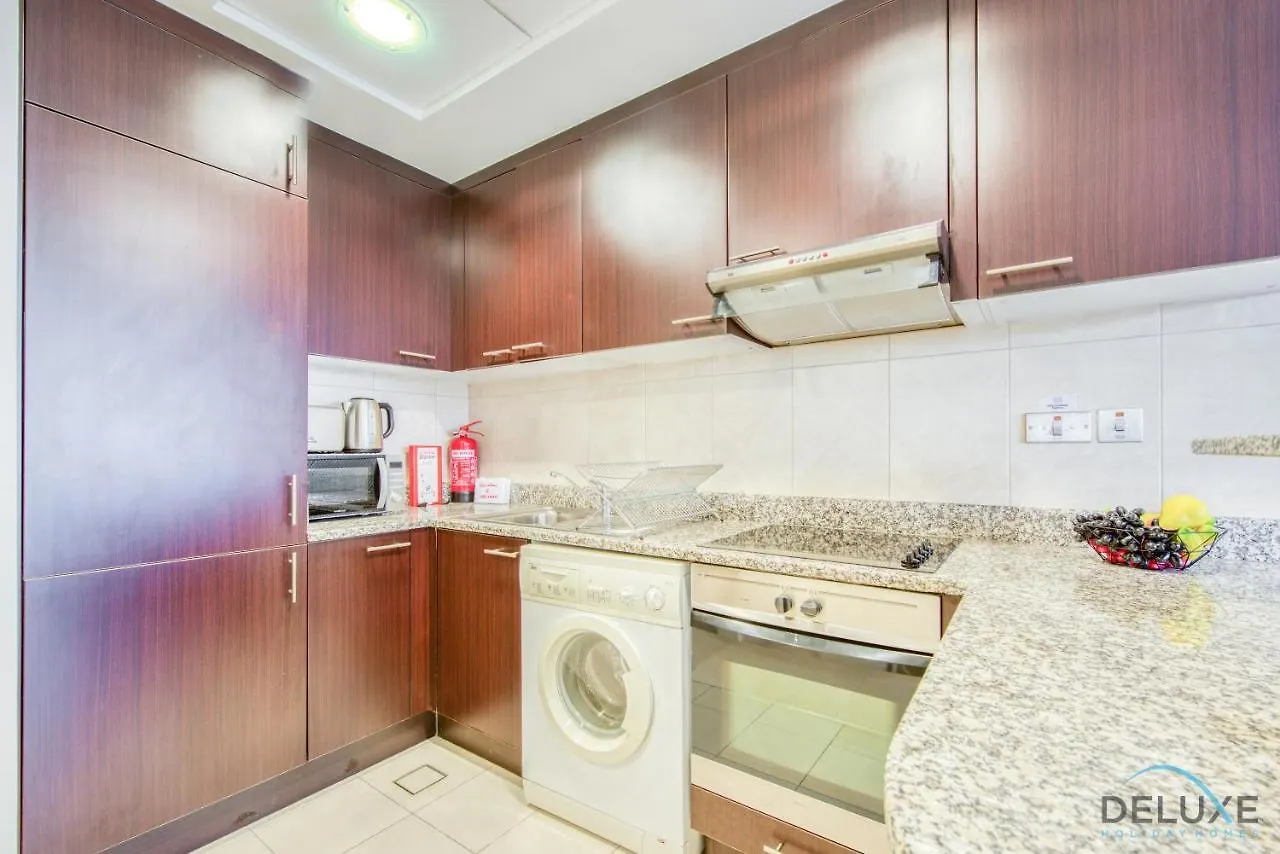 Unbeatable Rate Stylish 1Br With Balcony Near Metro By Deluxe Holiday Homes Dubai Apartment