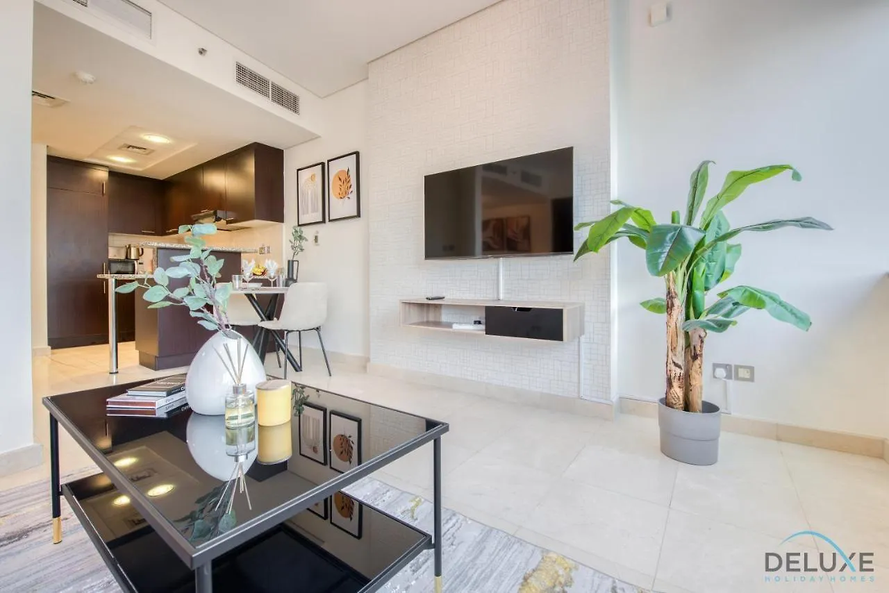 Unbeatable Rate Stylish 1Br With Balcony Near Metro By Deluxe Holiday Homes Dubai United Arab Emirates
